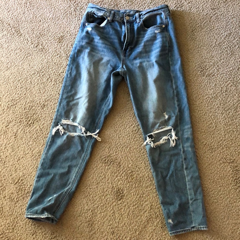 American Eagle high rise mom jeans